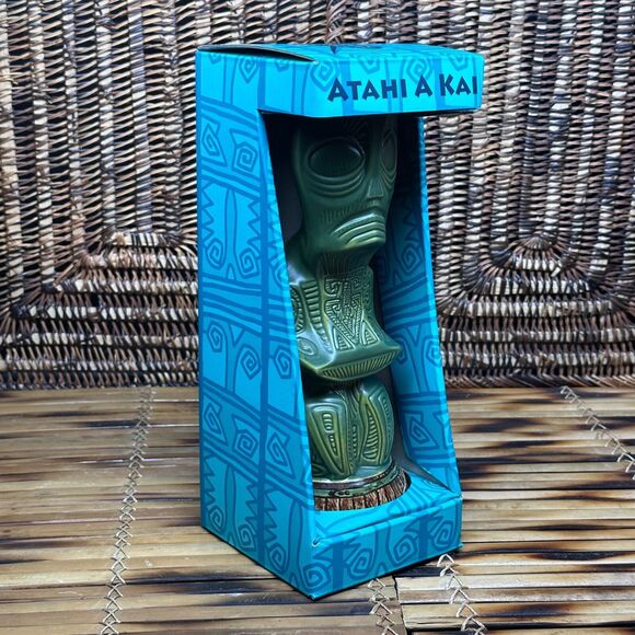 Traders Vic’s Atahi A Kai Now We Eat Tiki Mug Reesenik TV Rum Barrel NEW in BOX - Picture 14 of 14